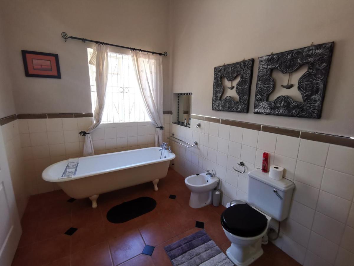 Lucolo Palace B&B Aliwal North Zewnętrze zdjęcie
